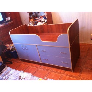 Кровать чердак с выдвижным столом Фанки Кидз-9 (Синий+Венге)