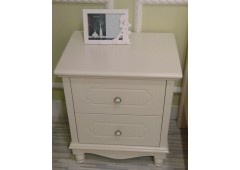 Тумбочка прикроватная M&K MK-4612-IV (Слоновая кость) Тумбочка прикроватная M&K MK-4612-IV (Слоновая кость)